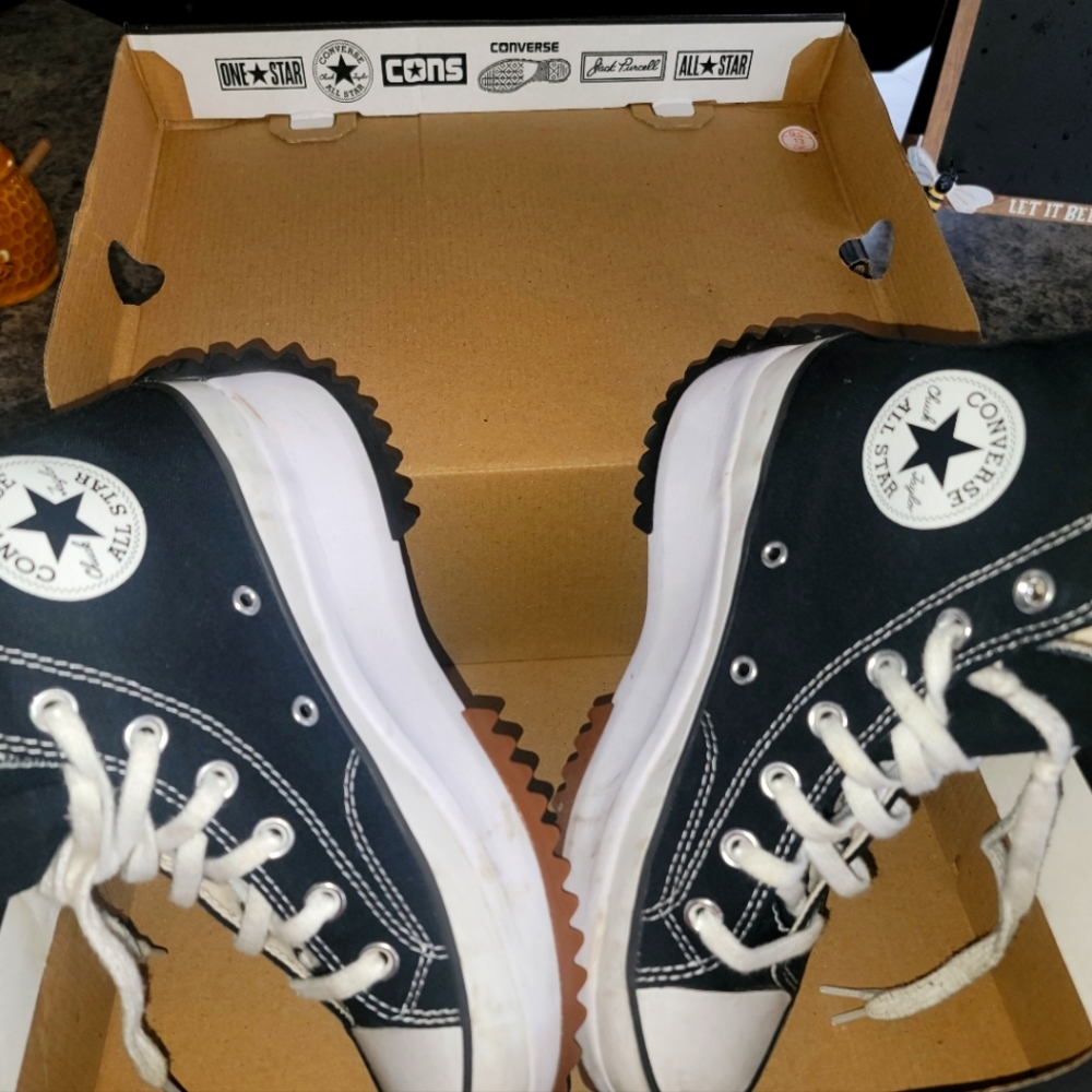 Platform Converse